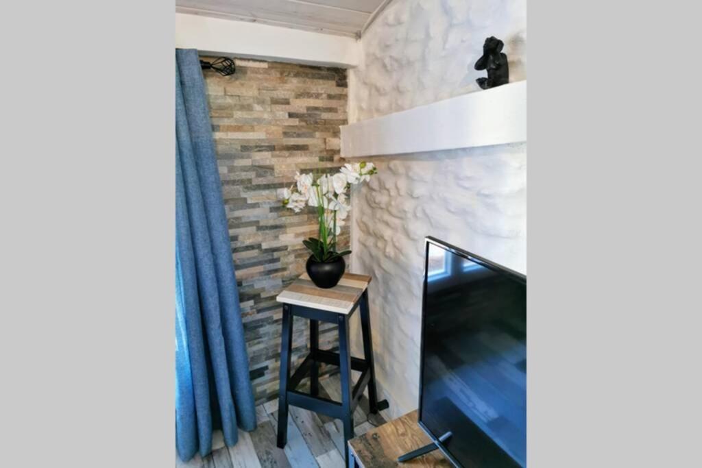 Studio RELAX Tout Confort Porche Hyper-Centre Cognac Esterno foto